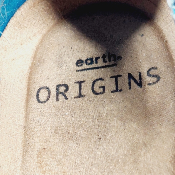 Earth Origins Ellis Blue Leather Ruffle Slip-Ons Flats C984 - Picture 9 of 12